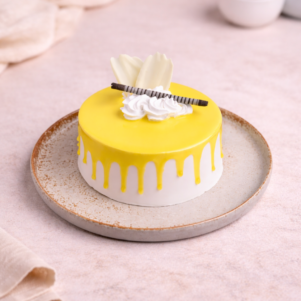 Golden Pineapple Paradise Cake | Bakers Corner