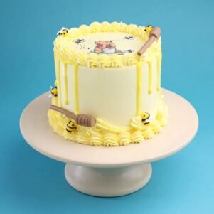 Winnie The Pooh Bear Cake